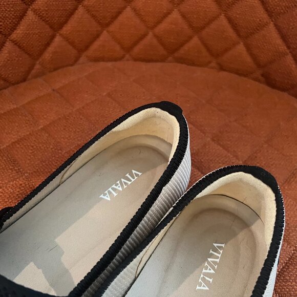Almost New VIVAIA Tamia Mary-Jane Almond Black Toe Cap Size 7 - Picture 7 of 9